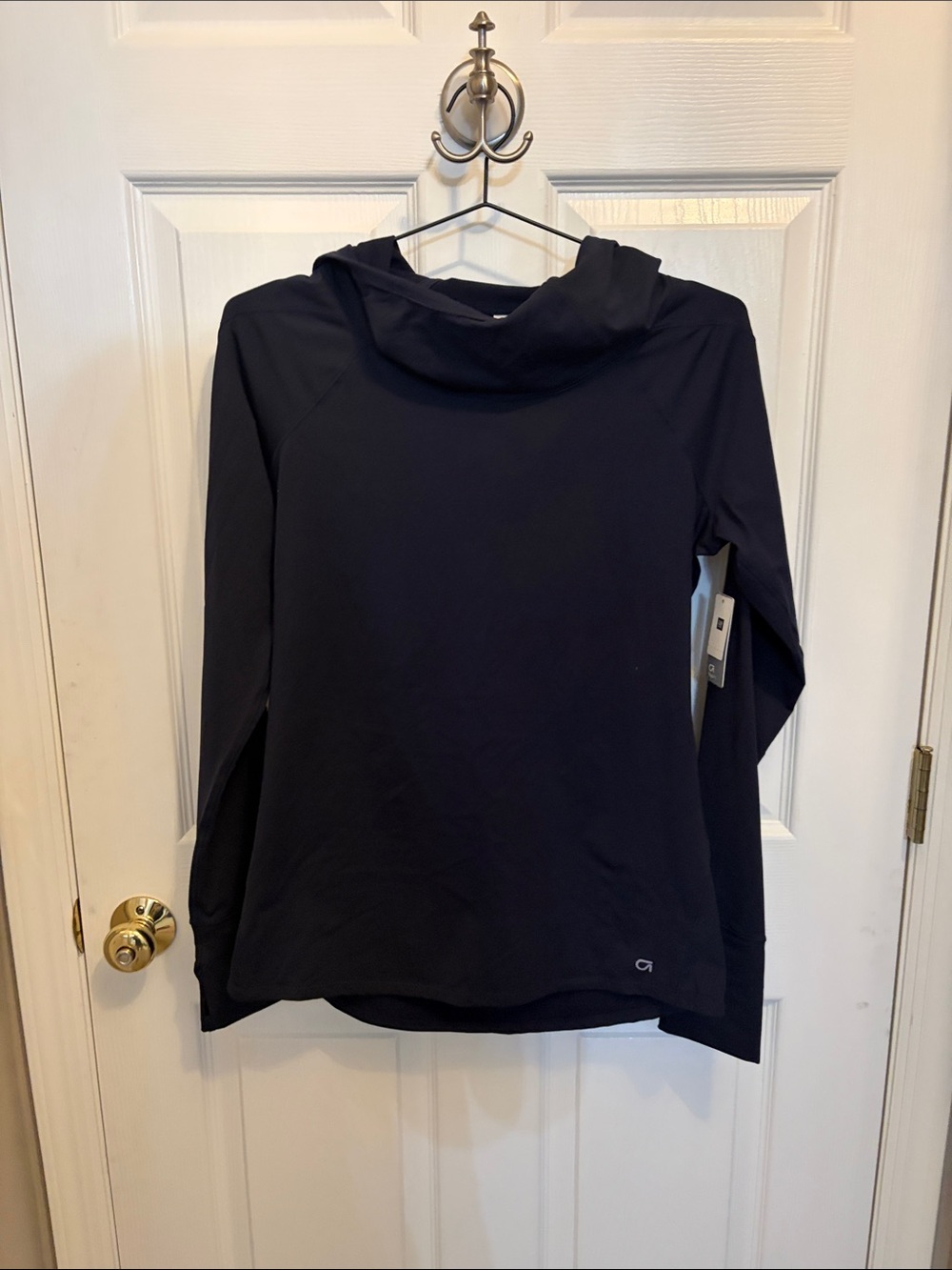 Gap Fit Women’s Long-Sleeve Hooded Top - Black
